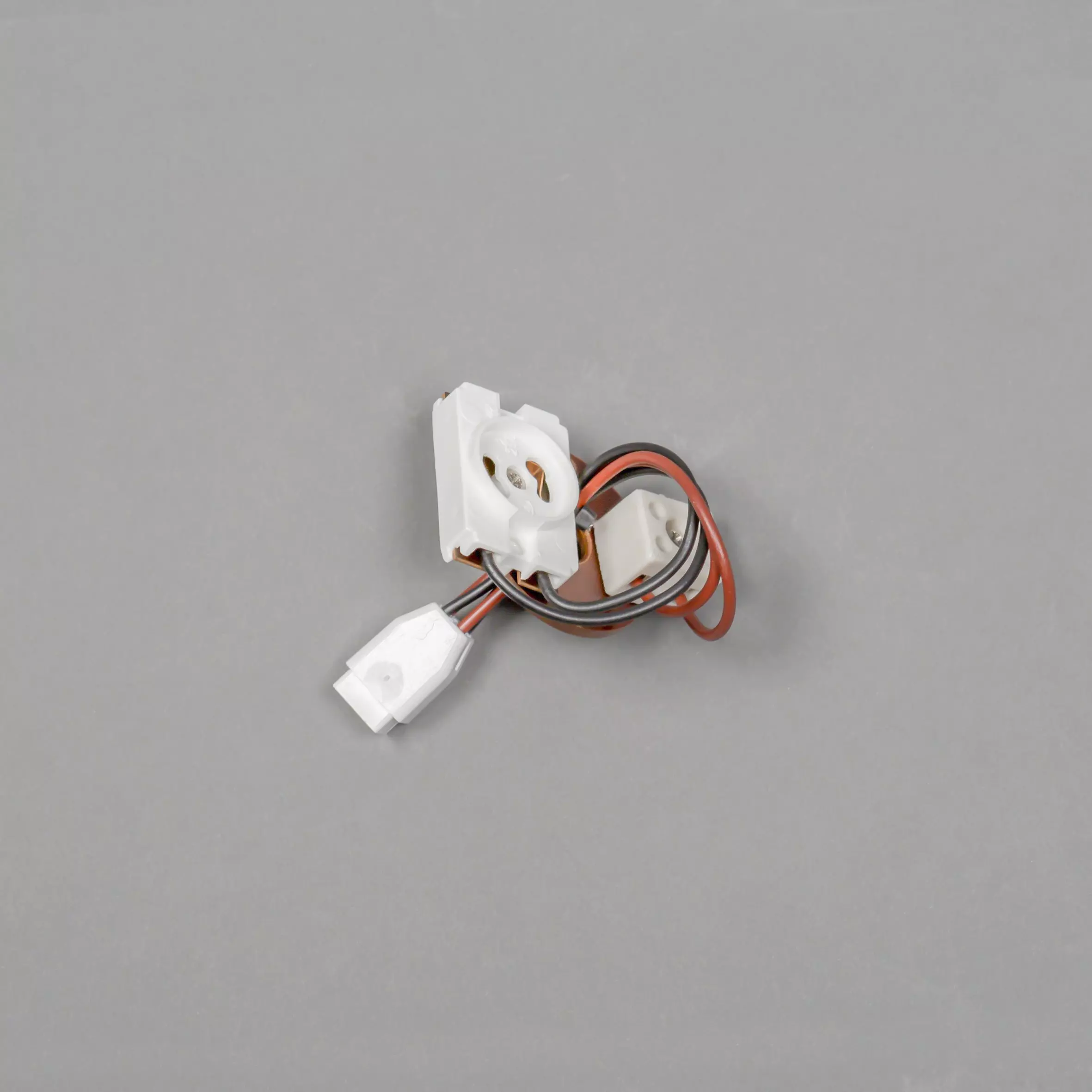 Complete holder with igniter and bracket