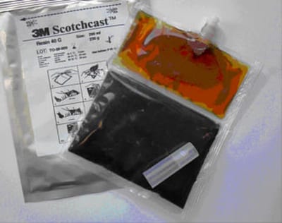 3M Scotchcast 40-A Two-Component Polyurethane Potting Compound 100 g / 90 ml