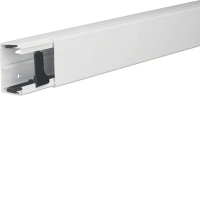 Channel 40X60 weather and UV-resistant white