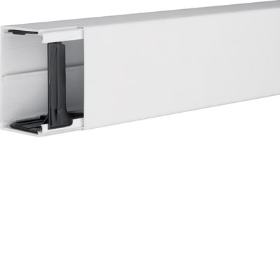 Hager Systemer Trunking halogen free LFH 60X90MM traffic white LFH6009009016