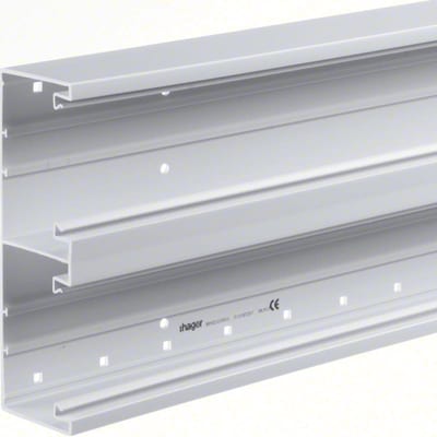 Trunking Base BRP 65X210 white