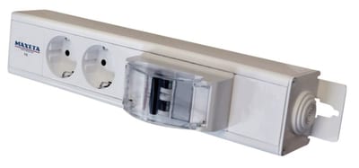 Double oven plug with 16A fuse