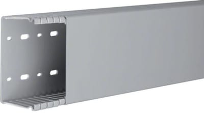 Slisset CABLE TRUNKING,65X107MM 1 Pcs=2 M