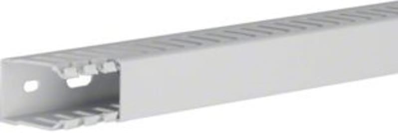 Hager Systemer Slotted panel trunking PPO halogenfree HNG 37X25MM light grey HNG3702507035B
