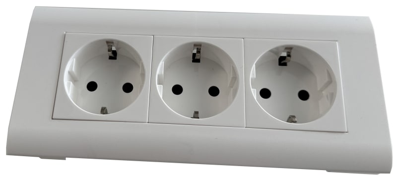 Maxeta Universal Channel Triple Socket 3-Way with Earth Pure White (1286194)