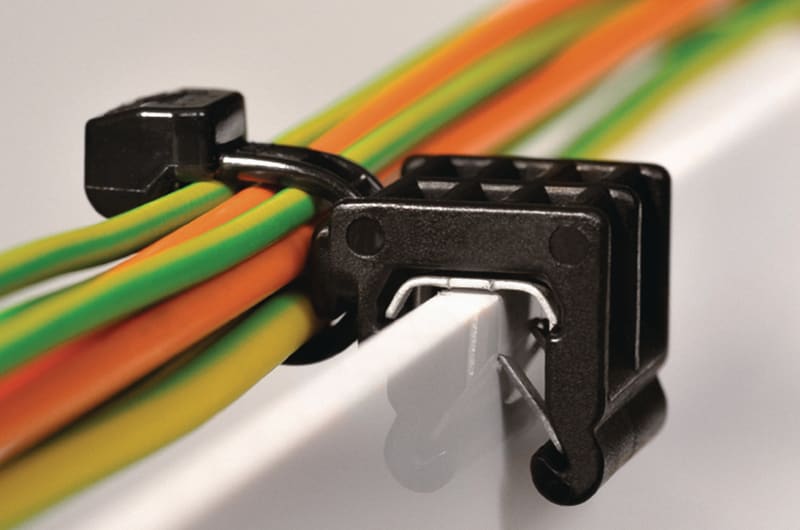 T50ROSEC5A-PA66W-BK 100PK (156-03219)