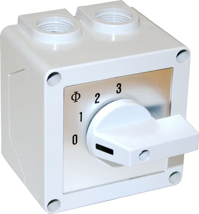 Switch/Reversing switch 3P/32A IP42