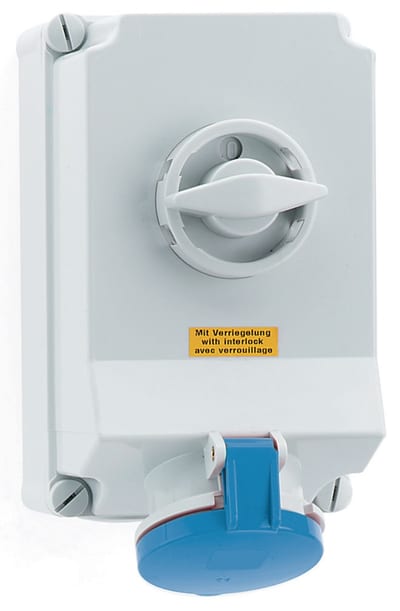 Socket outlet with for. 263-6 IP44