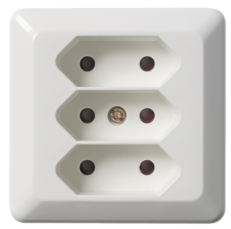 ELKO RS1030 Europlug 3-Way Surface-Mounted (EKO03853)