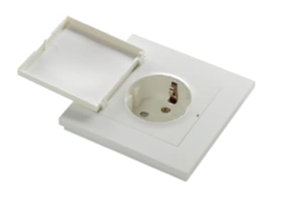 ELKO EKO03772 Plus Single Socket with Earth, Cover, Flush-mounted Havplast