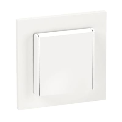 Plus single socket IP44 POLAR WHITE