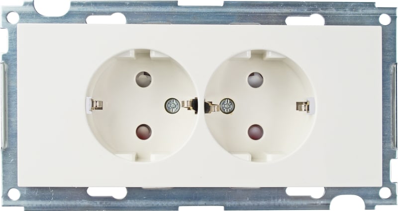 ELKO EKO05770 S1092 PT Socket Outlet with Earth, Flush-mounted Havplast