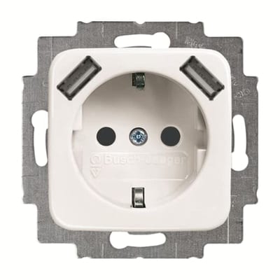 Jussi In. ENK Socket with 2XUSB 40mm