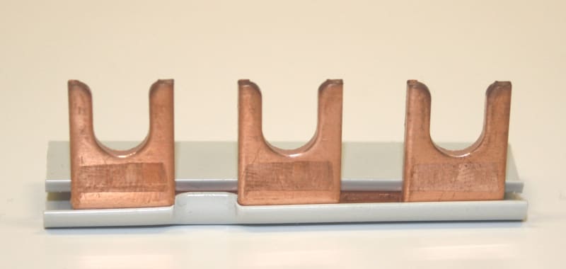 Earth Busbar FOR OVERVOLTAGE PROTECTION SPC (ZV7-KSBI-3TE)