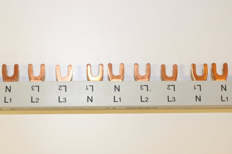 Busbar 3P+N 16mm² (Z-GV-16/3P+N-4TE/16)