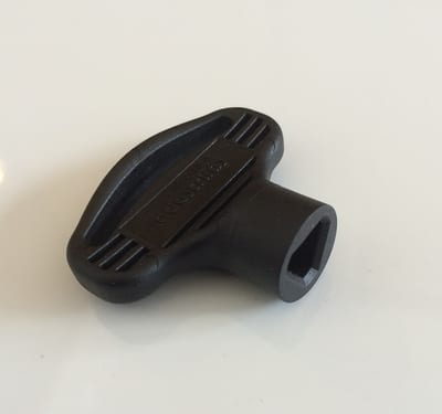 Stansefabrikken Triangular Cabinet Key DIN 8 mm for TKS