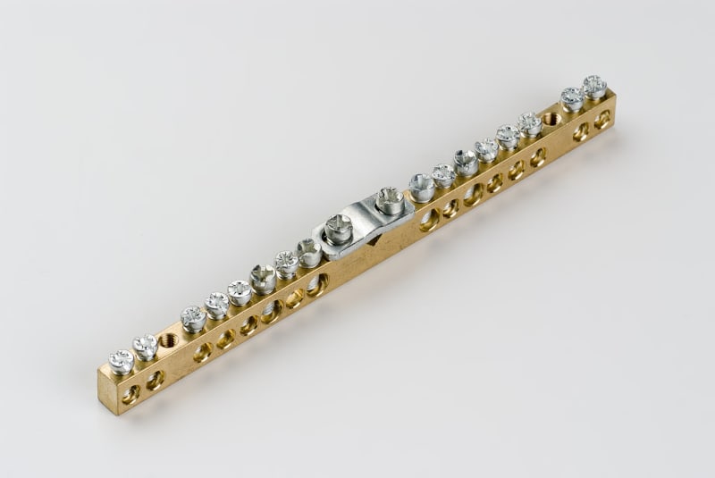 Earth clamp, 16 connections (6006)