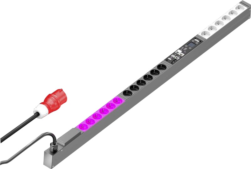 PDU metered 16A/3P 18XSCHUKO (7979233)