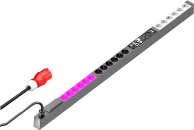 PDU metered 16A/3P 18XSCHUKO