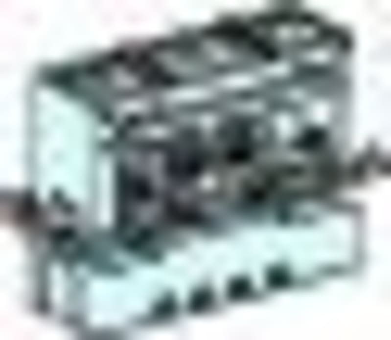 Schneider Electric Interface and connection Canalis, PrismaSeT P, 3P, 1600A, W650MM, set of 1 LVS04703