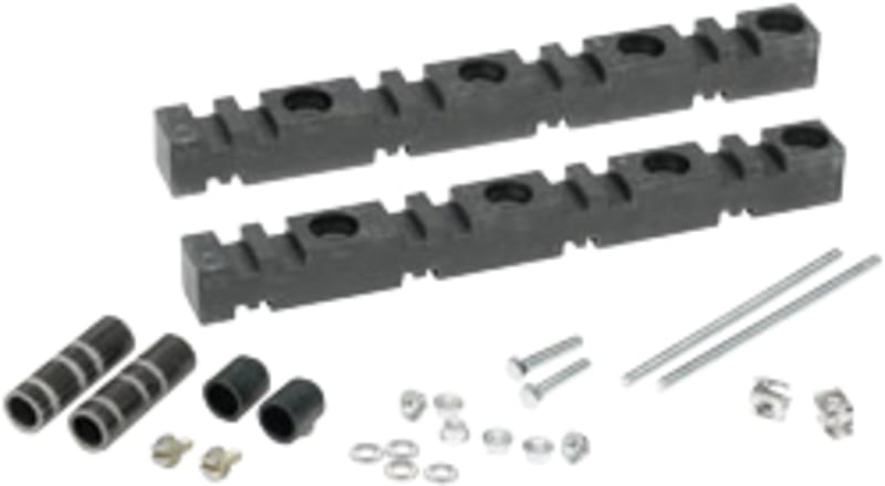 Schneider Electric Busbar Support Arm 3200 A 4-Pole (NSYBSA)