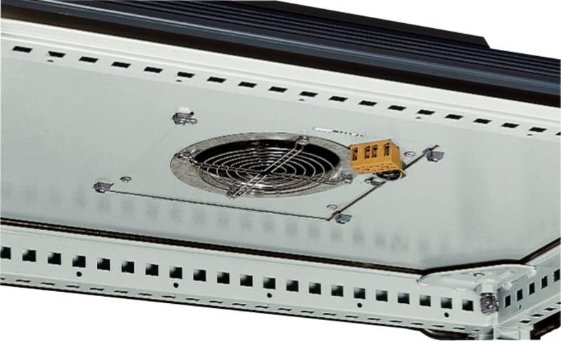 Schneider Electric ClimaSys forced vent. roof, 575M3/h, 230V, with roof outlet grille and filter G2 NSYCVF575M230MF
