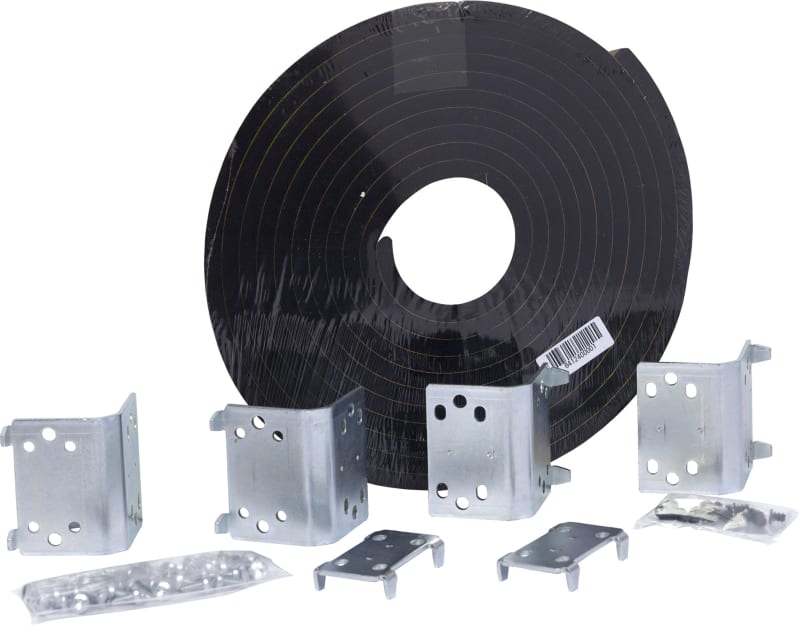 Schneider Electric Standard coupling kit, PanelSeT SFN, PanelSet SF, set of 4 brackets, 2 connectors, sealing gasket and fixing elements NSYSFBK