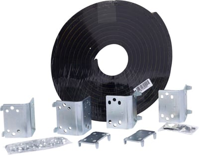 Schneider Electric Standard coupling kit, PanelSeT SFN, PanelSet SF, set of 4 brackets, 2 connectors, sealing gasket and fixing elements NSYSFBK