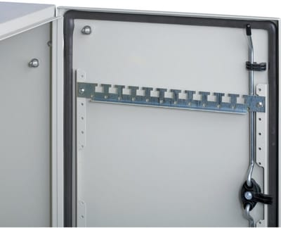 Schneider Electric NSYTFPCRN5 PanelSeT Door Cable-Guide Cross Rail W500