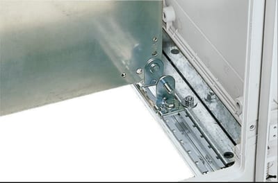 Schneider Electric Floor standing encl.polyester vers.PLAZ w/plinth open bottom 1000X750X420 IP54 NSYPLAZ1074G