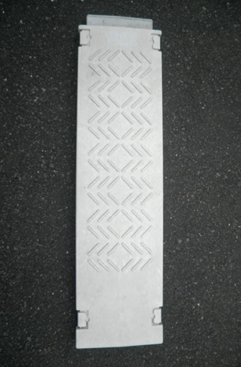 Acte WGRT-200B-L-S Cover for 200 mm Composite Cable Duct