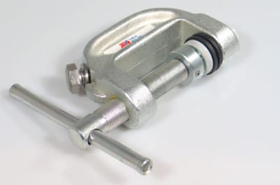 Melbye for bracket both on painted and hot-dip galvanised steel profiles, earth busbar e