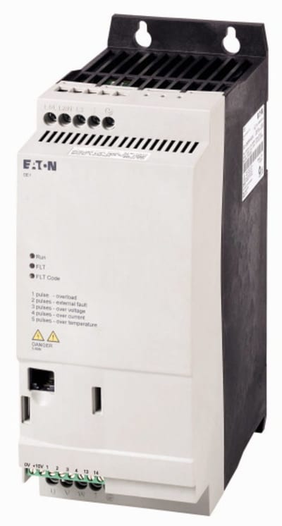 DE1 1~/3~240V 9,6 A 2,2 kW/3HP