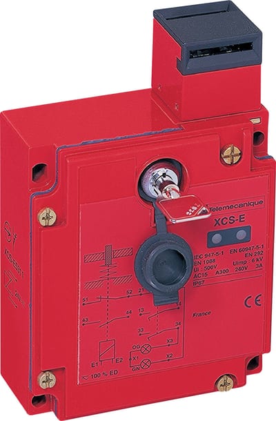 Telemecanique XZCC18FDP40B Field-Wireable Connector, Female, Straight, Plastic