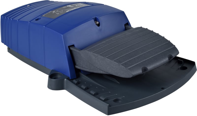 Schneider Electric Preventa XPE, Single foot switch, plastic, blue, without cover, 1 NO + 1 NC XPEB110