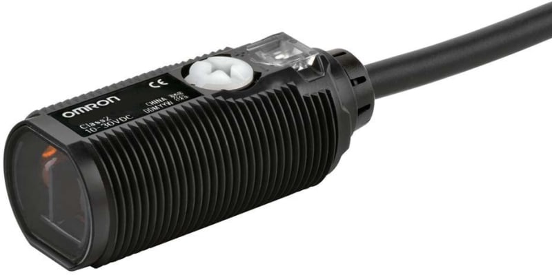 M18,PLASTIC,DIR30CM,PNP,2M Cable (E3FA-DP15-F2 2M)