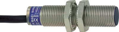 Telemecanique OsiSense XS2M30KP340 Inductive Proximity Sensor — M30 barrel, Sn 4 mm, PNP or NPN, programmable, NO or NC, pre-wired cable (2 m)