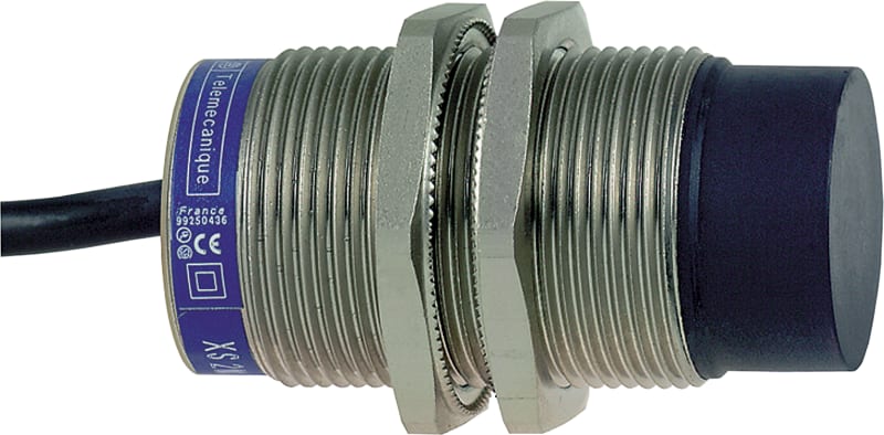 Telemecanique OsiSense XS2M30MA250 Inductive Proximity Sensor — M30 barrel, Sn 15 mm, 2-Wire AC/DC, NO