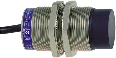 Telemecanique OsiSense XS630B4MAL2 Inductive Proximity Sensor — M30 barrel, Sn 22 mm, 2-Wire AC/DC, NO, pre-wired cable
