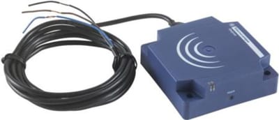 Telemecanique OsiSense XS8D1A1NAL2 Inductive Proximity Sensor — 80 × 80 mm block, Sn 60 mm, NPN, NO, pre-wired cable
