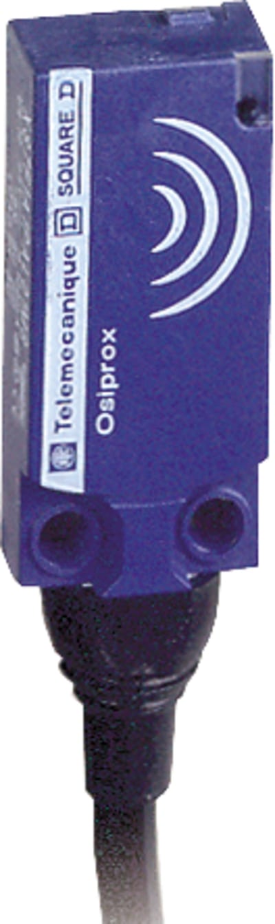 Telemecanique OsiSense XS7F1A1PAL5 Inductive Proximity Sensor — 15 × 32 mm block, Sn 10 mm, PNP, NO, pre-wired cable