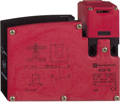 Telemecanique XCSTE7311 Safety Interlock Switch with Solenoid, 2NC, 24 V
