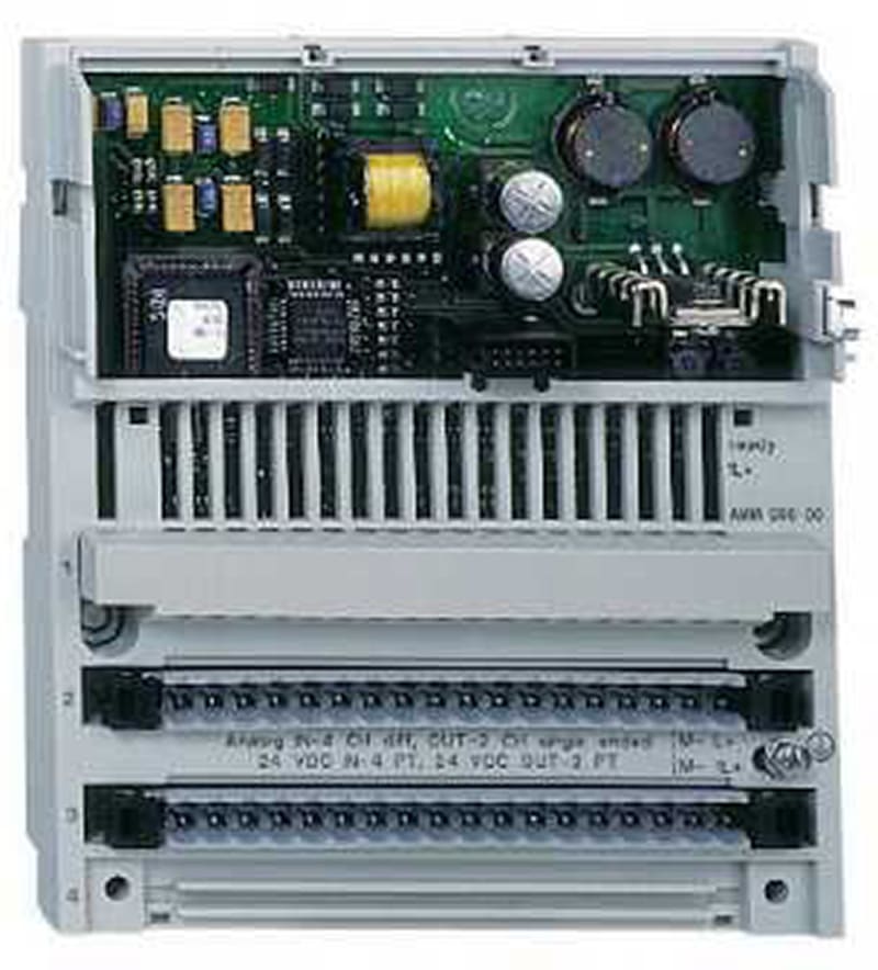 Schneider Electric distributed analog/discrete I/O Modicon Momentum 170AMM09000