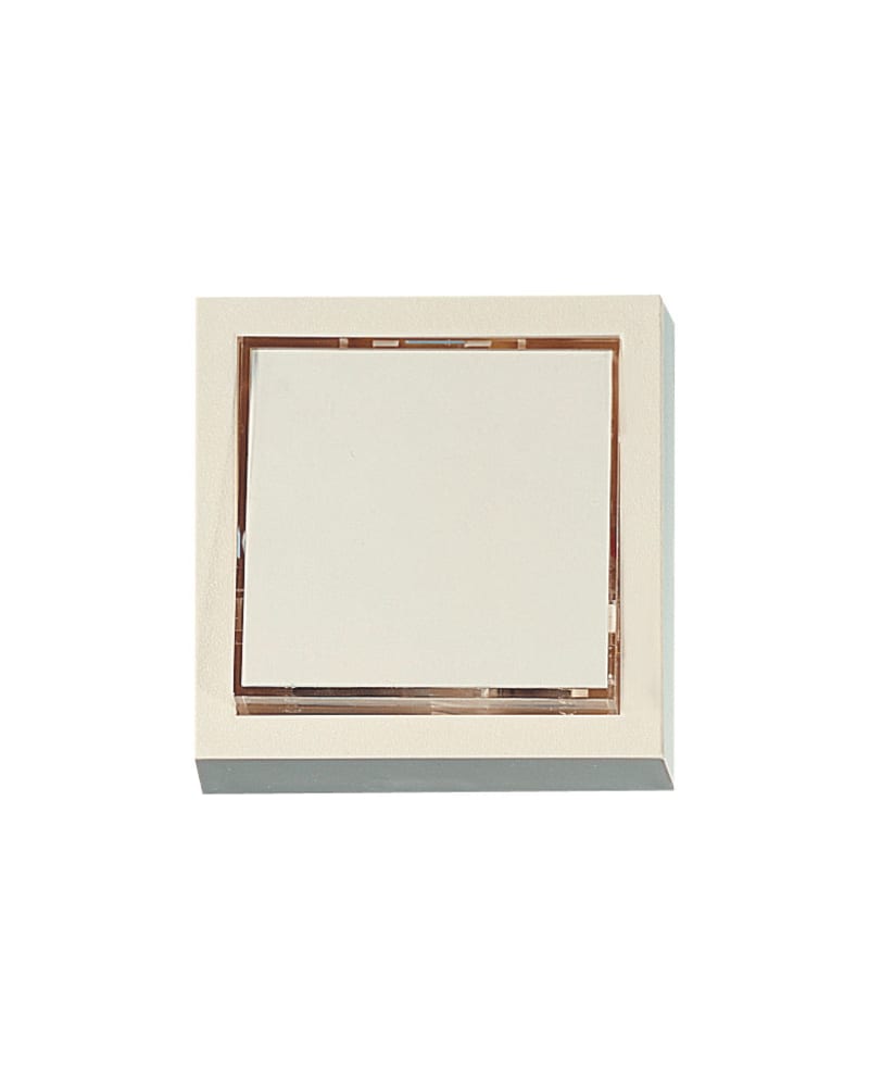 Quadra push-button WH