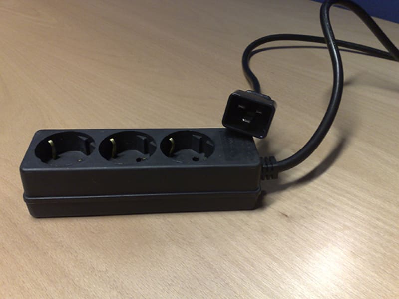 Output Cable IEC -Shuko 10A (1010081)