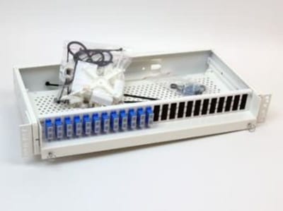 Panel FP75, 48 SC, adapter, SM