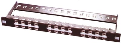 Panel 19" KM8 24XRJ45 UTP