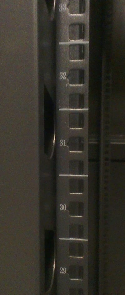 Cabinet 19" 42 He B80XD80XH210