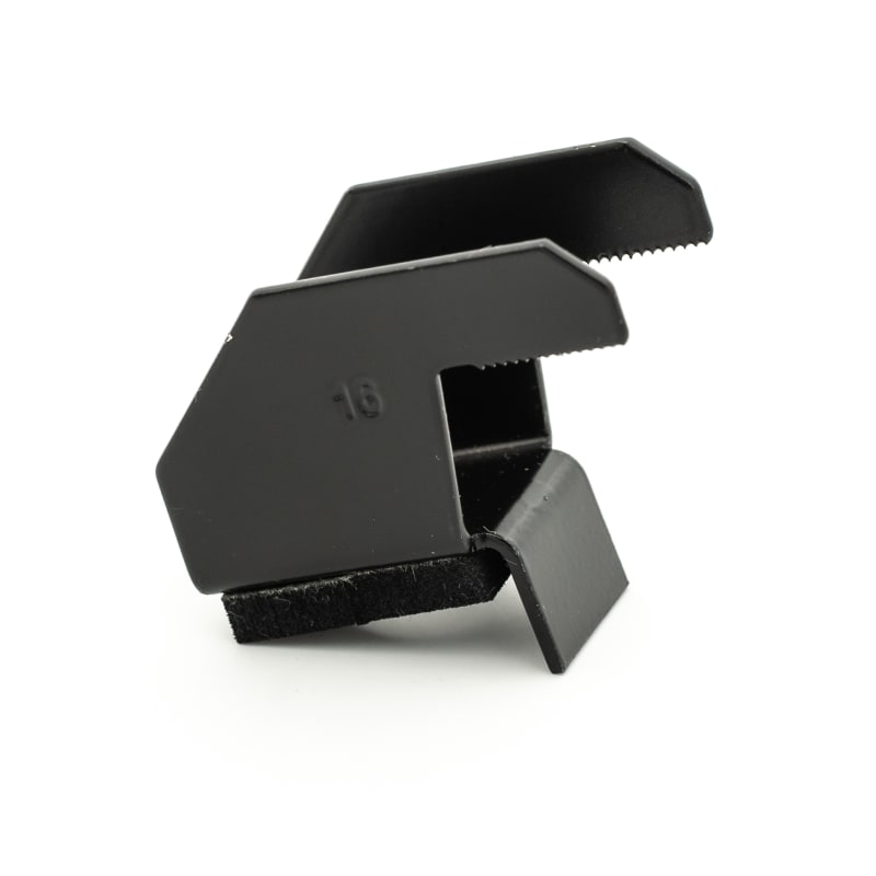 GSE ART106744 In-Roof Portrait End Clamp 37 mm EPDM, H23, Black