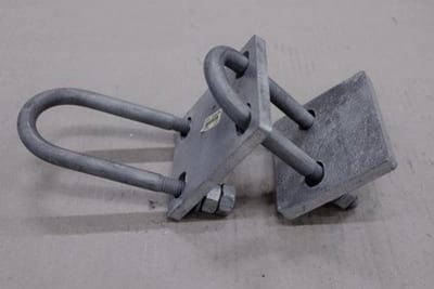Pole bracket Ø25-Ø35 10mm offset